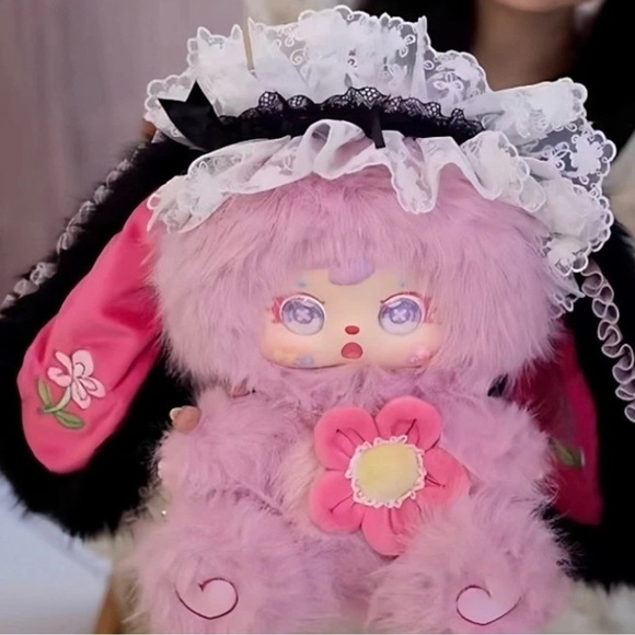 Samuel Rabbit elf Blind box - 680% NIB - Picture 7 of 12